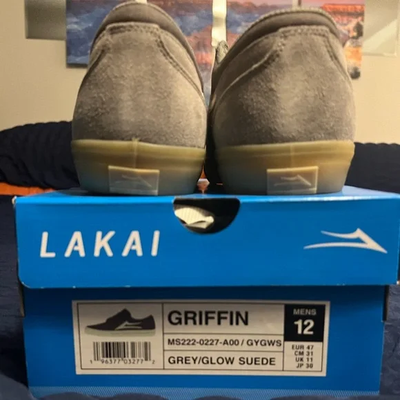 Lakai Griffin *Glow in the dark* skate shoes. Never been worn, never been laced. Lakai Griffin *Glow in the dark* skate shoes. Never been  main image 3